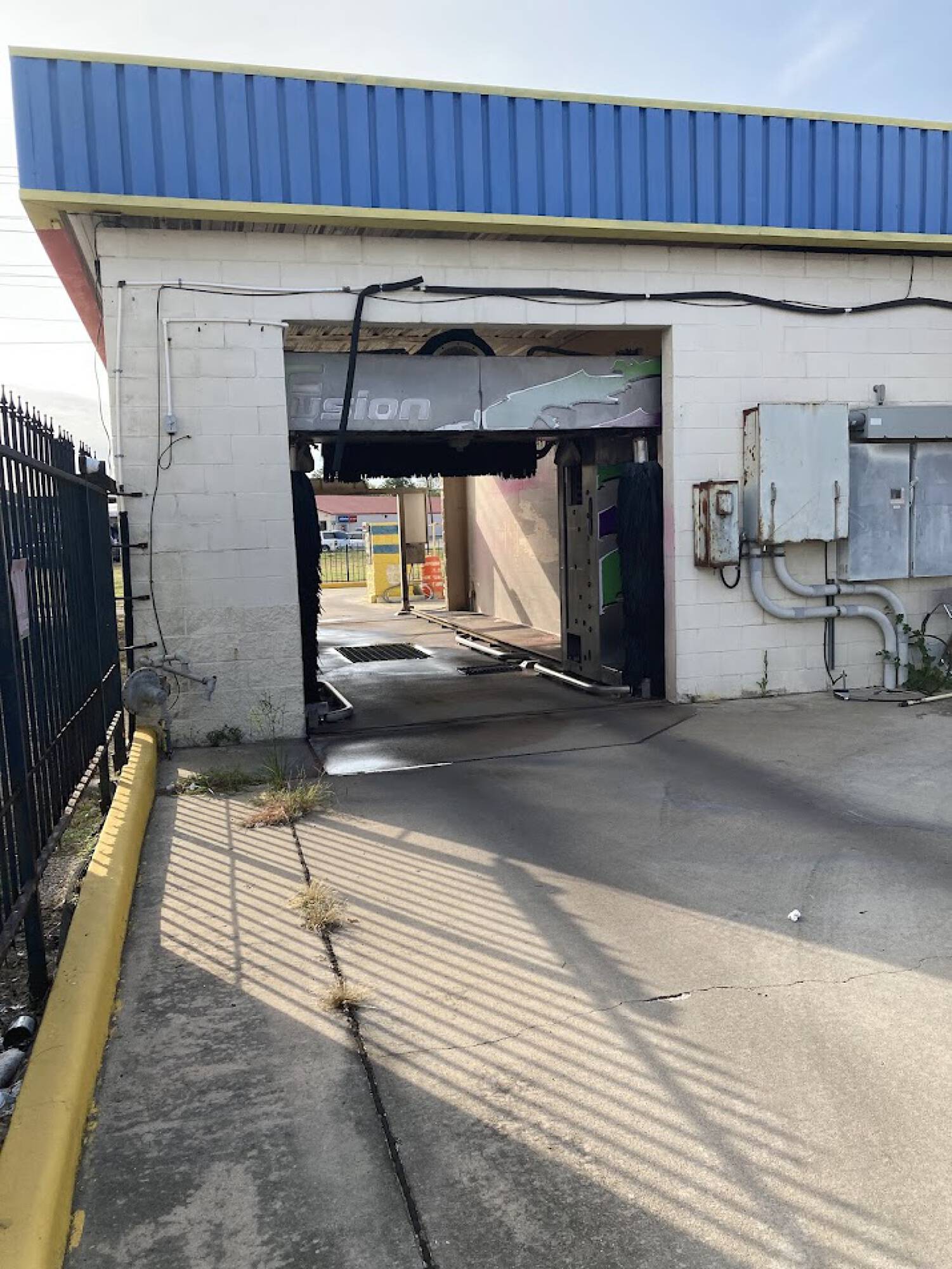 Commercial Property for Sale in Pasadena Texas 77502
